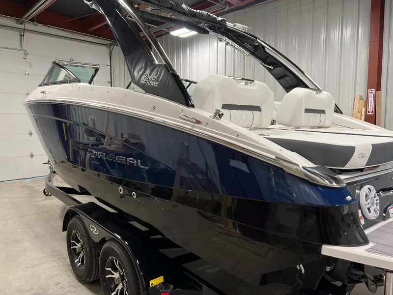 Slide: The Image of Regal LS4 2023 - 17