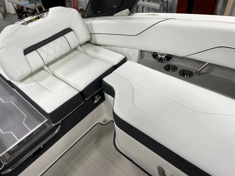 Slide: The Image of Regal LS4 2023 - 5