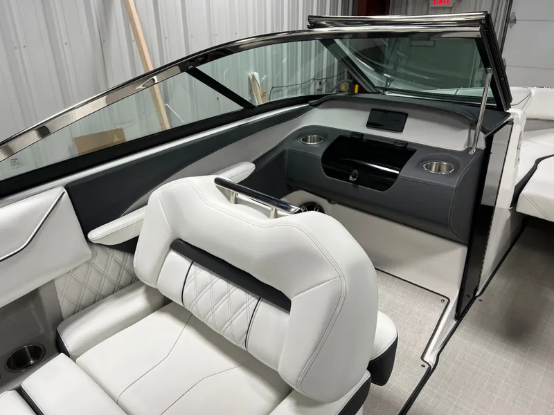 Slide: The Image of Regal LS4 2023 - 7