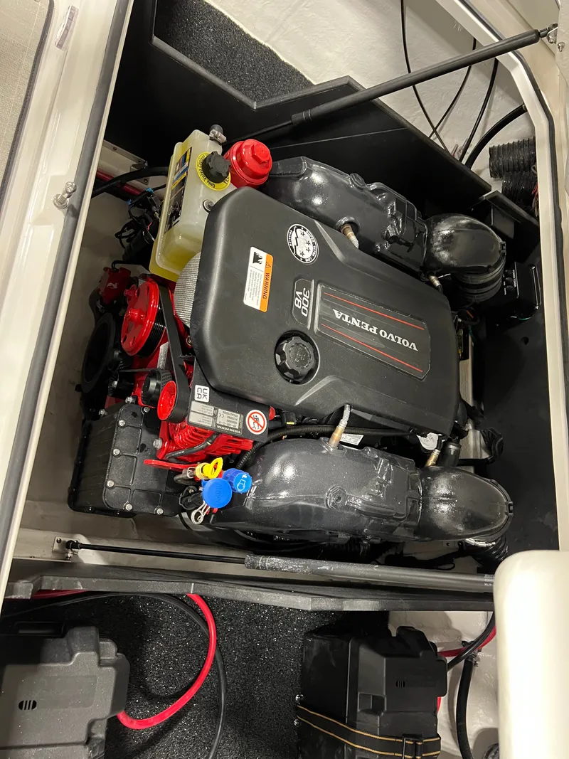 Slide: The Image of Regal LS4 2023 - 9