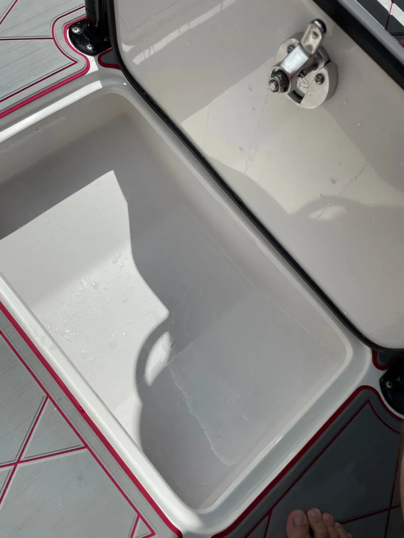 Slide: The Image of Concept Boats 27' CC 2020 - 3