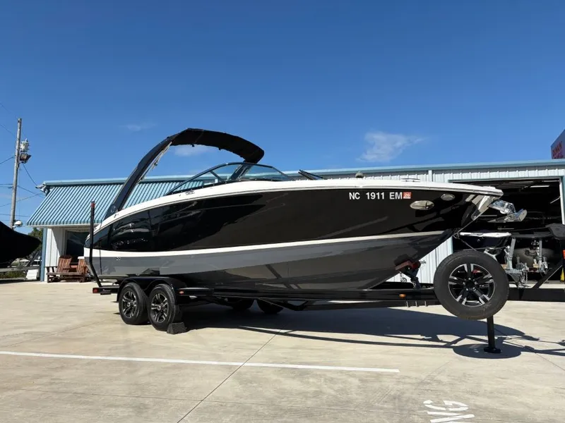 The Image of Regal LS6 2019 - 1