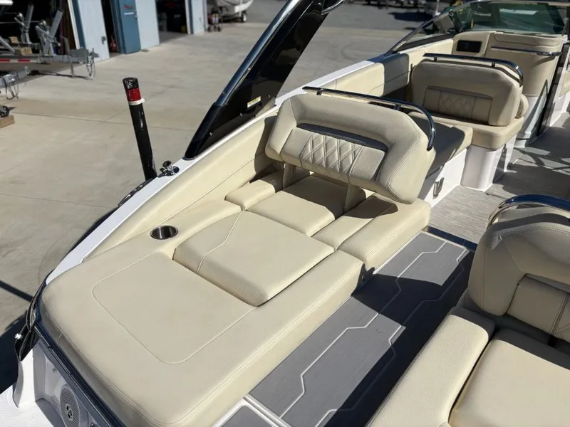 Slide: The Image of Regal LS6 2019 - 15