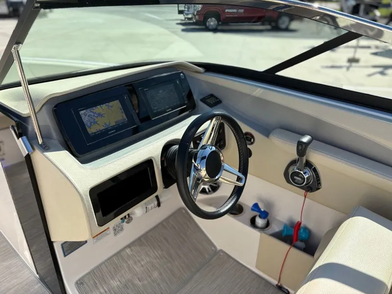 Slide: The Image of Regal LS6 2019 - 17