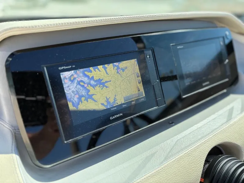 Slide: The Image of Regal LS6 2019 - 19