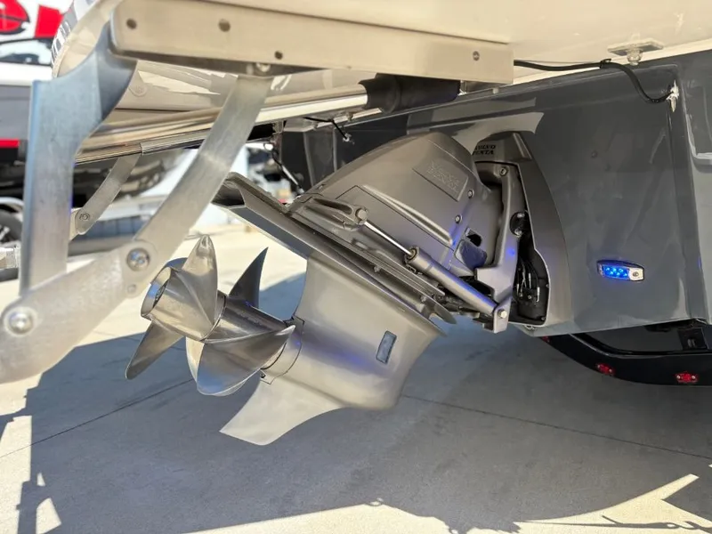 Slide: The Image of Regal LS6 2019 - 37