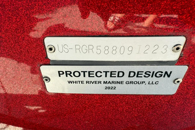 Slide: The Image of 2023 Ranger Z520R boat with protected design by White River Marine Group, LLC. - 18