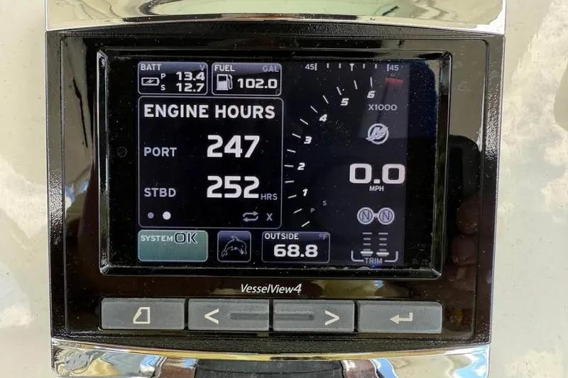Slide: The Image of VesselView4 display on 2015 Boston Whaler 280 Outrage showing engine hours and fuel levels. - 16