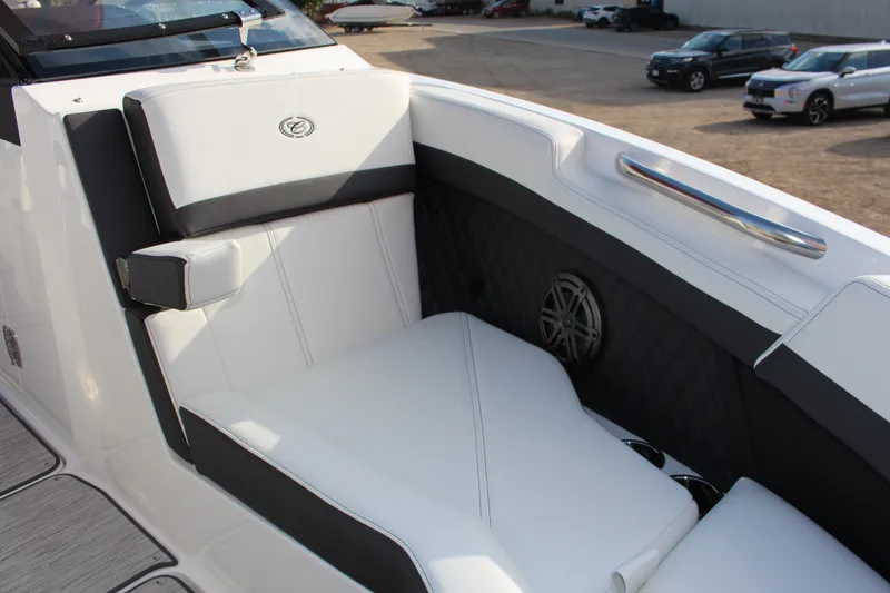 Slide: The Image of Luxurious seating on 2026 Cobalt R6 boat, featuring sleek white and black upholstery. - 8