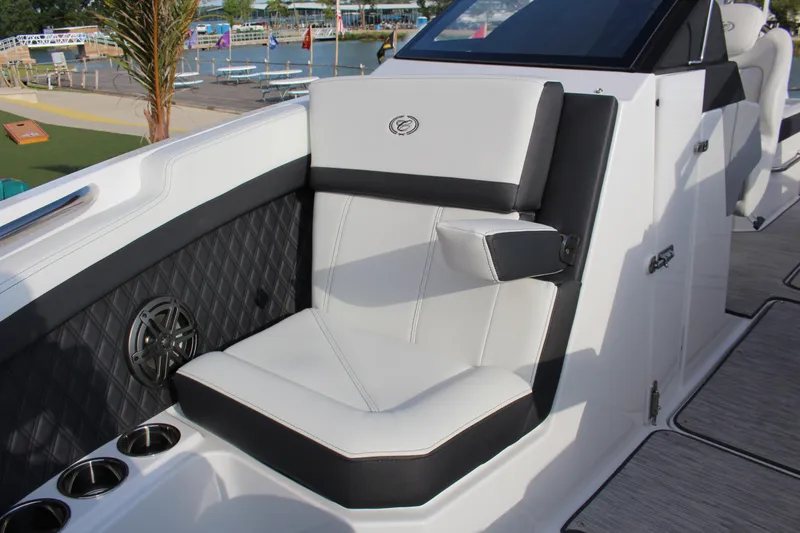 Slide: The Image of Luxurious seating on 2026 Cobalt R6 boat, featuring sleek design and premium materials. - 9