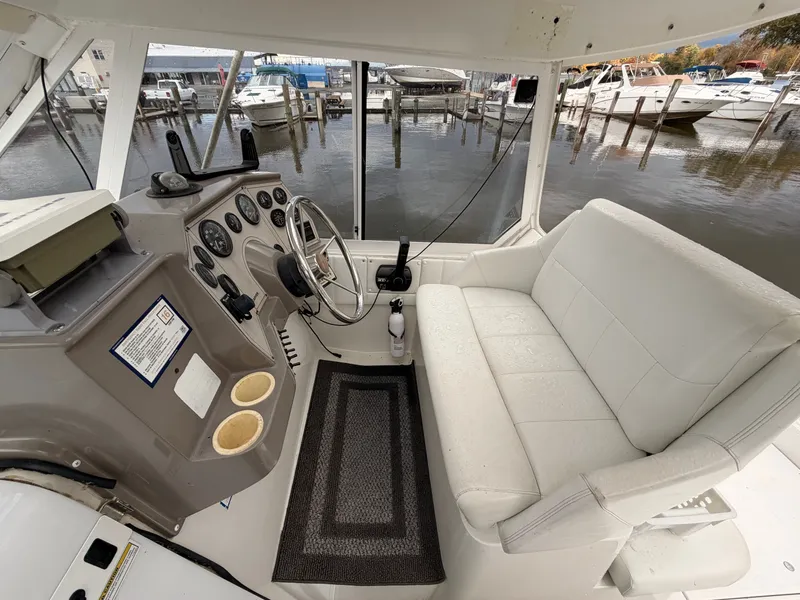 Slide: The Image of Carver Yachts Express Special Edition 1998 - 17