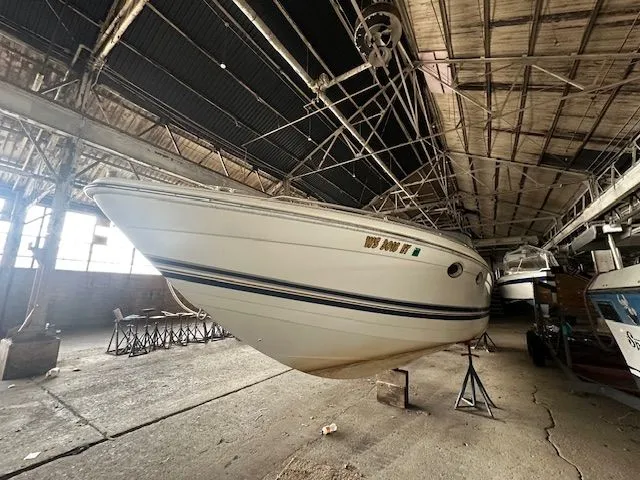 Slide: The Image of Formula 330 Sun Sport 1999 - 10