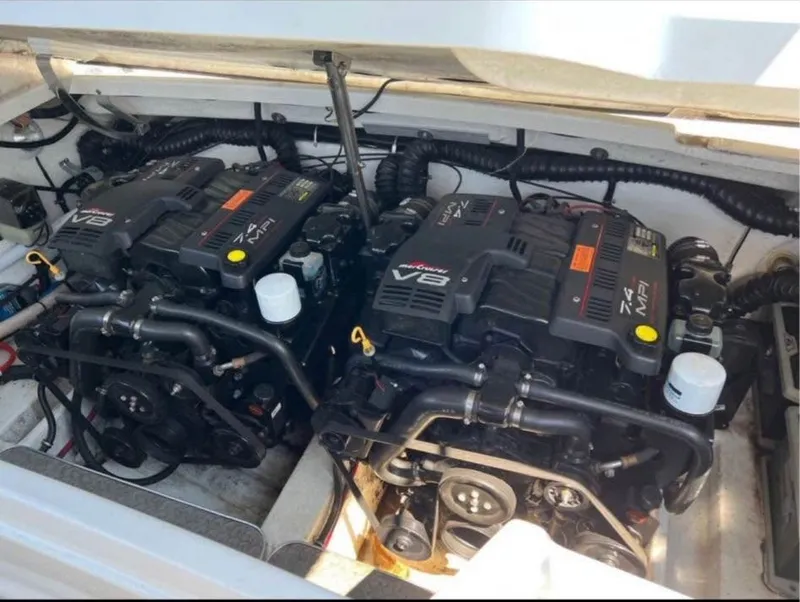 Slide: The Image of Formula 330 Sun Sport 1999 - 4