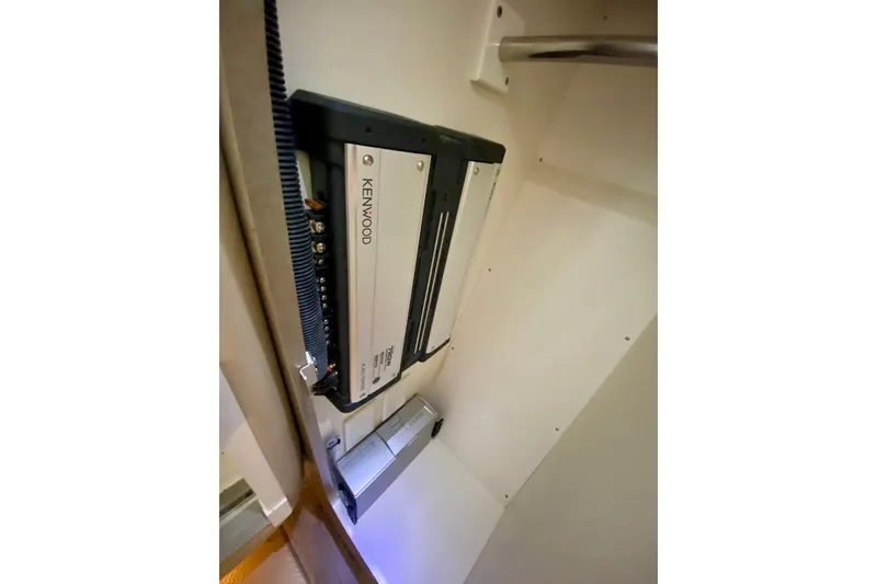 Slide: The Image of Kenwood audio system in 2005 Formula 330 Sun Sport boat interior. - 30