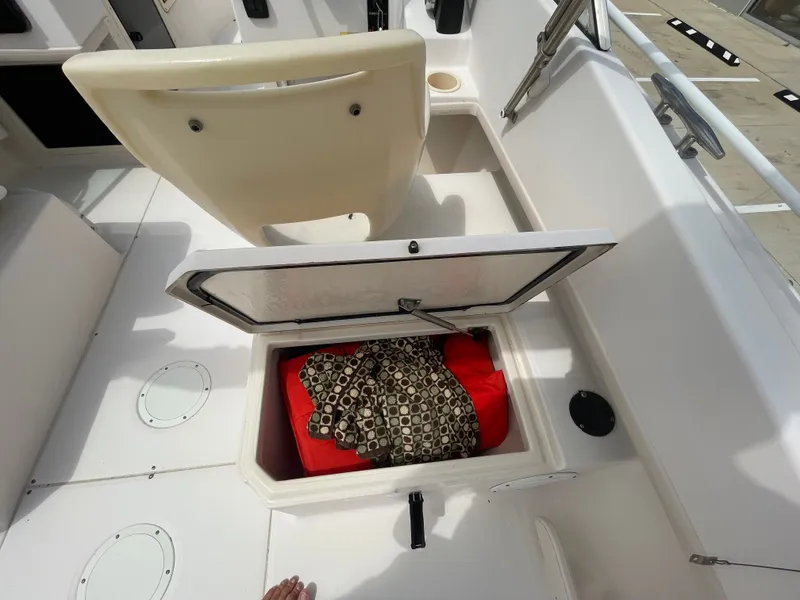 Slide: The Image of Grady-White Tournament 22 2001 - 17