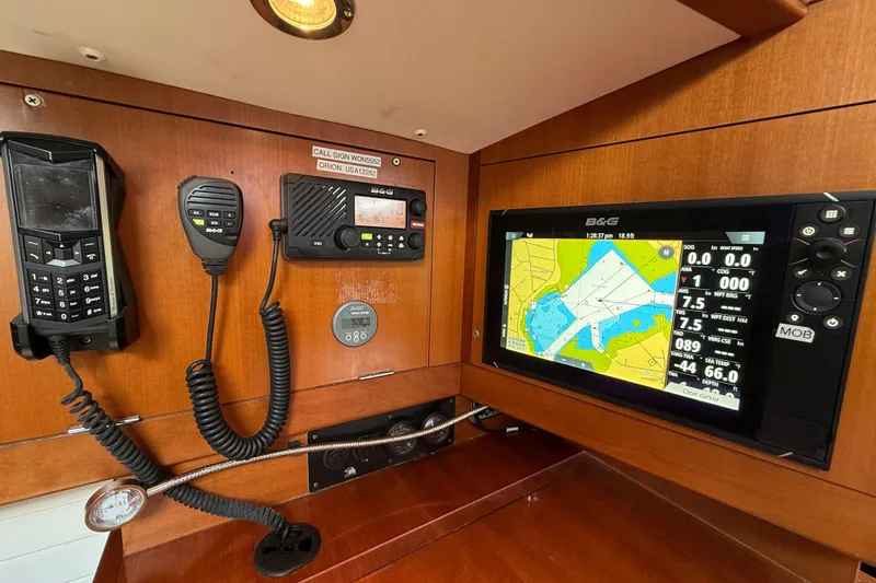 Slide: The Image of Navigation equipment on 2013 J Boats J/122, featuring B&G systems and communication devices. - 39