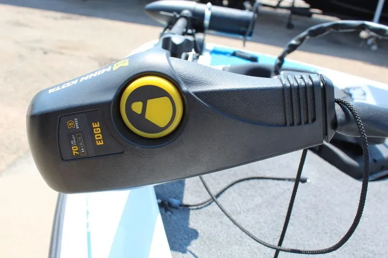 Slide: The Image of Close-up of Minn Kota Edge trolling motor control on a 2006 Nitro NX 750 boat. - 7