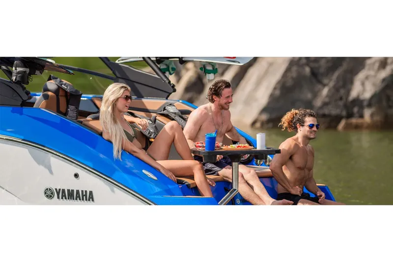 Slide: The Image of Yamaha 222XE 4STAR 2025 - 7