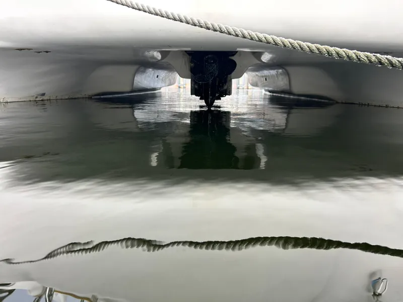 Slide: The Image of Underwater view of a 2004 Endeavour Catamaran Victory hull and propeller. - 24