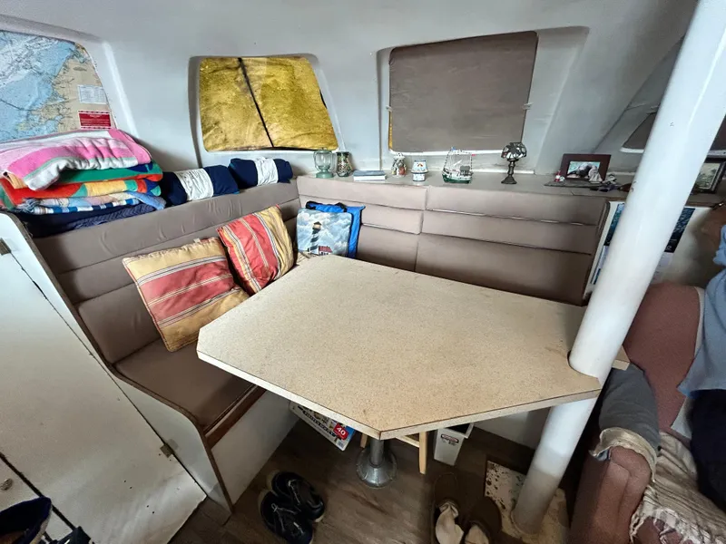 Slide: The Image of Endeavour Victory 2004 - 51