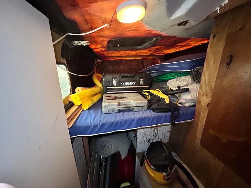 Slide: The Image of Endeavour Victory 2004 - 76