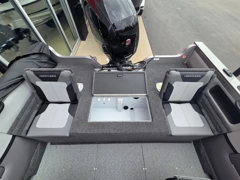 Slide: The Image of Crestliner 1850 Sportfish 2026 - 28