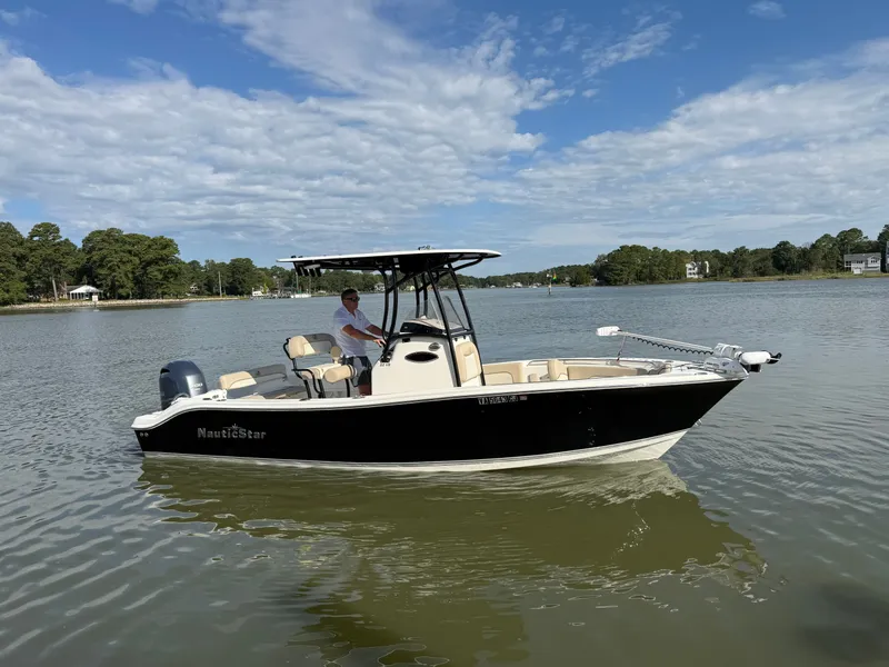 The Image of NauticStar 22 XS Offshore 2019 - 0