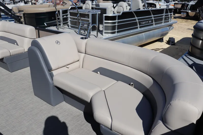 Slide: The Image of Luxurious seating on 2025 Flagship Freedom 18 pontoon boat, showcasing modern design and comfort. - 3