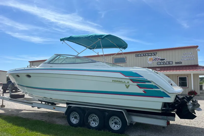 The Image of 1996 Formula 330 Sun Sport boat on trailer at Castaway Yacht Sales. - 0