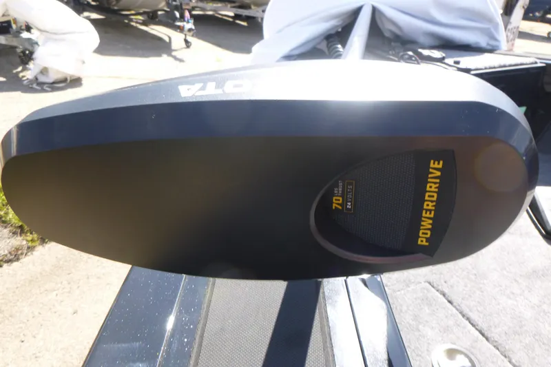 Slide: The Image of 2026 Tracker Targa V-19 WT boat with PowerDrive motor, 70 lbs thrust. - 8