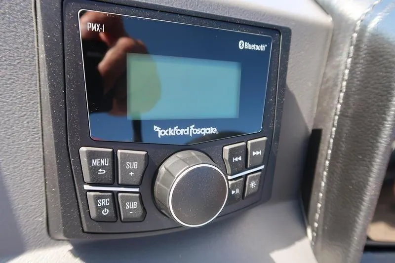 Slide: The Image of Rockford Fosgate PMX-1 Bluetooth stereo on 2026 Bennington S Swingback 22 SSB SPS. - 20