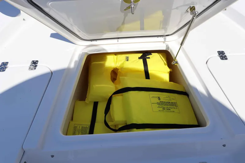 Slide: The Image of Sportsman Masters 227 Bay Boat 2024 - 19