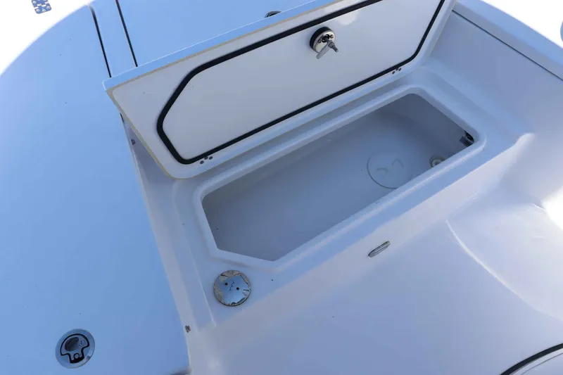 Slide: The Image of Sportsman Masters 227 Bay Boat 2024 - 20