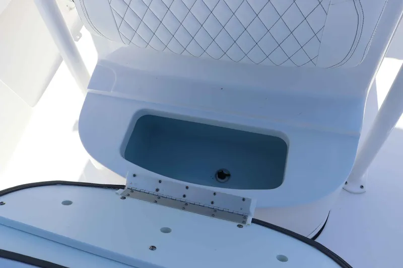 Slide: The Image of Sportsman Masters 227 Bay Boat 2024 - 21