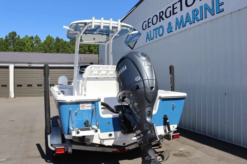 Slide: The Image of Sportsman Masters 227 Bay Boat 2024 - 5