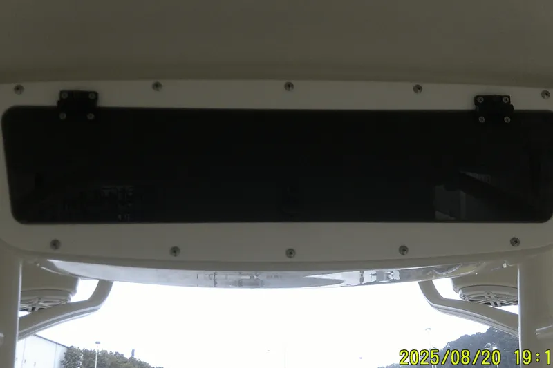 Slide: The Image of 2024 Ranger 2600 Bay boat interior with mounted black panel. - 34