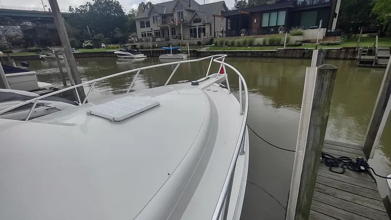 Slide: The Image of Blackfin 33 2000 - 10