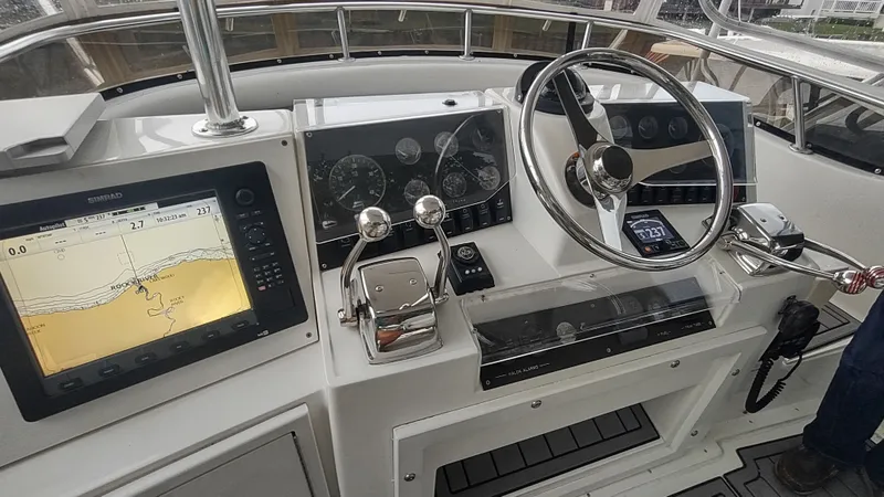 Slide: The Image of Blackfin 33 2000 - 14