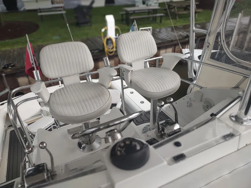 Slide: The Image of Blackfin 33 2000 - 15