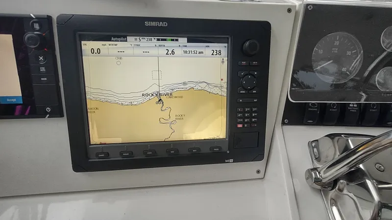 Slide: The Image of Blackfin 33 2000 - 19