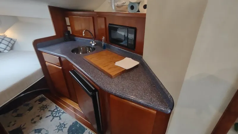 Slide: The Image of Blackfin 33 2000 - 31