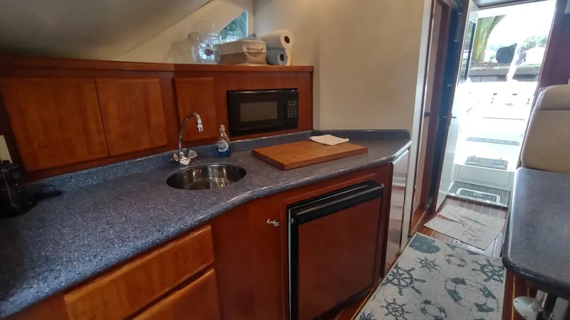 Slide: The Image of Blackfin 33 2000 - 33