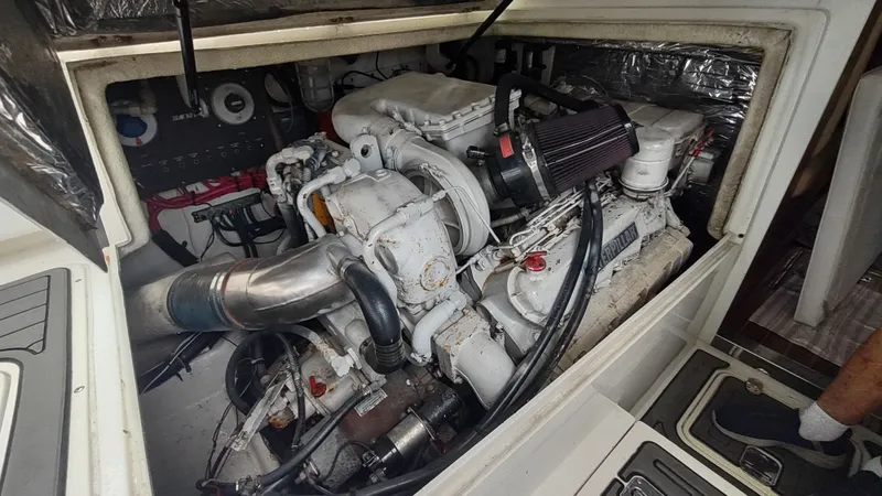 Slide: The Image of Blackfin 33 2000 - 49