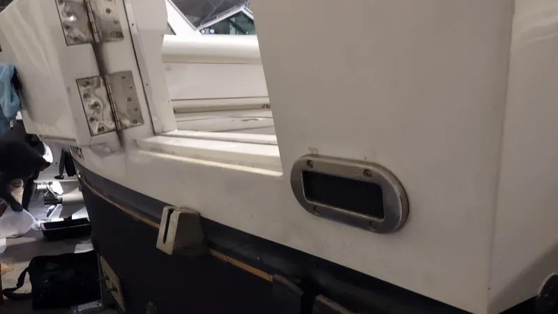 Slide: The Image of Blackfin 33 2000 - 57