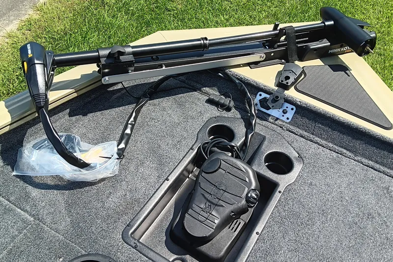 Slide: The Image of Trolling motor setup on 2026 Tracker Pro Team 175 boat deck. - 9