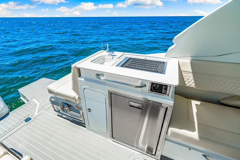 Slide: The Image of Cruisers 34 GLS OB 2026 - 23