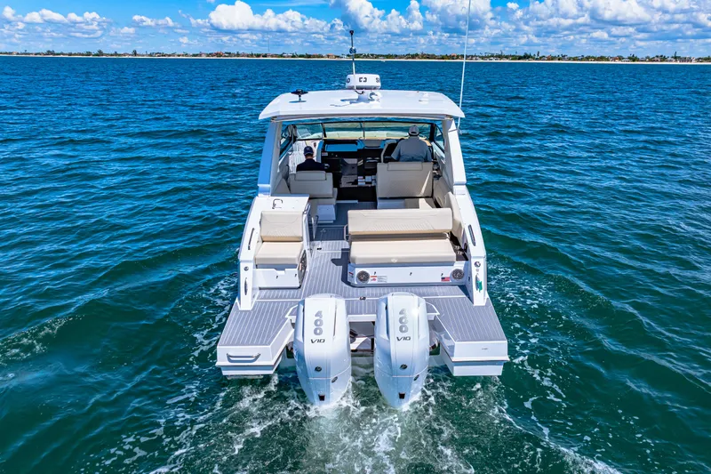 Slide: The Image of Cruisers 34 GLS OB 2026 - 7