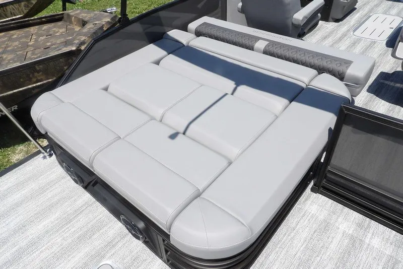 Slide: The Image of 2025 Bennington M Swingback 24 MSB boat with luxurious gray seating. - 45
