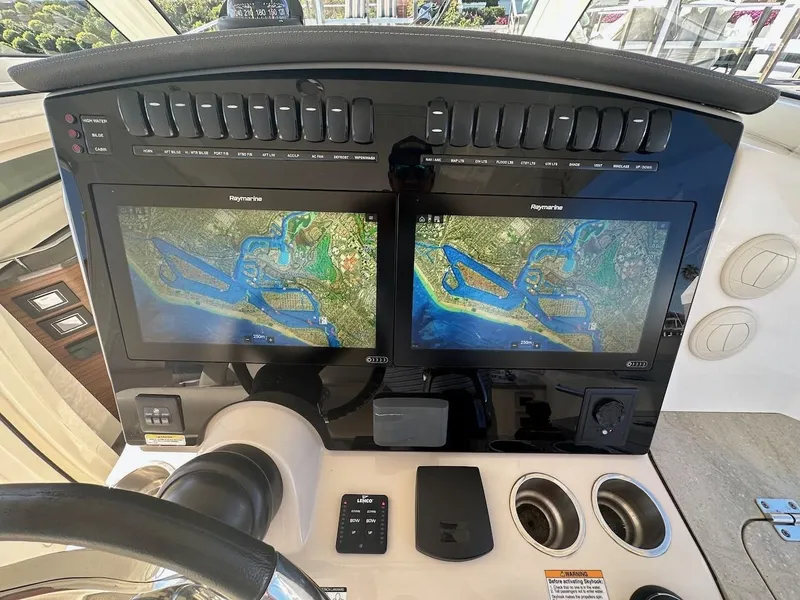 Slide: The Image of Boston Whaler 350 Realm 2019 - 56