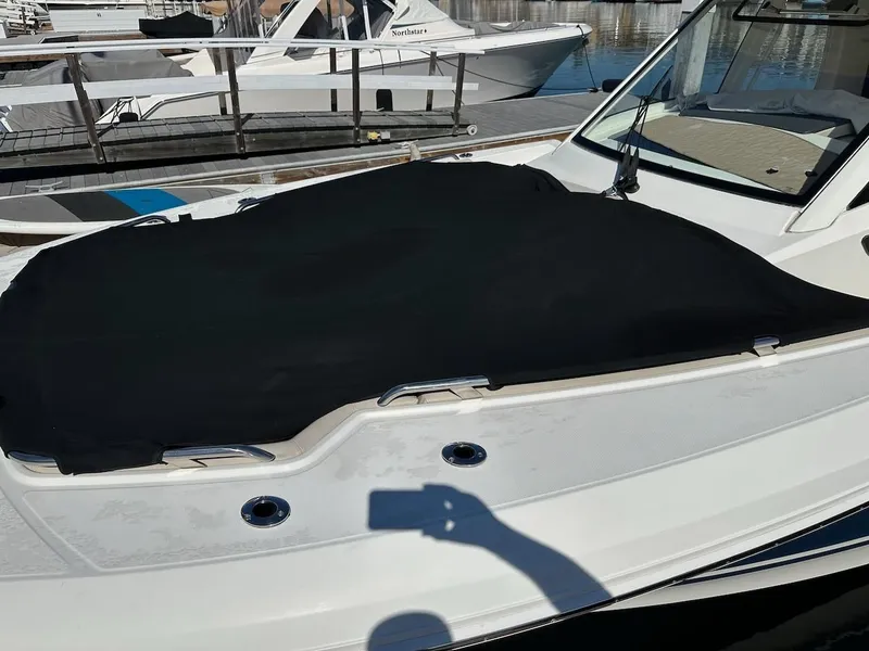Slide: The Image of Boston Whaler 350 Realm 2019 - 92